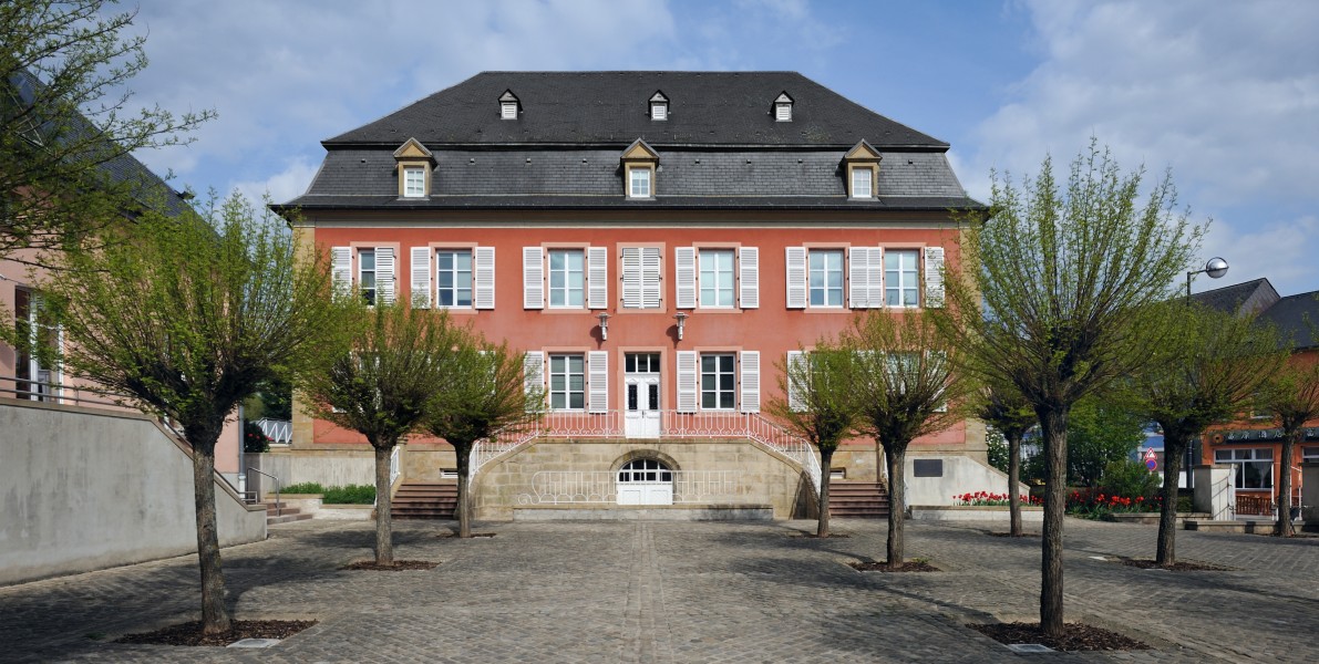 Mersch Maison Servais front wide