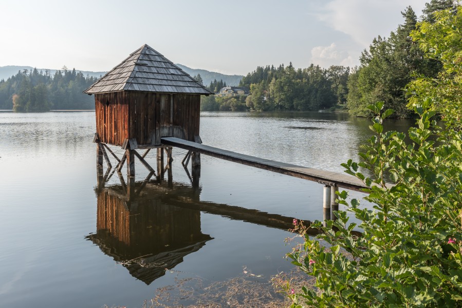 Moosburg Mitterteich Huette zur Abflussregulierung 11092016 4171