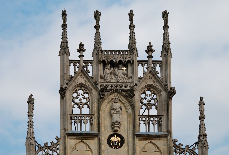 Muenster-100725-16061-Rathaus-Giebel-a