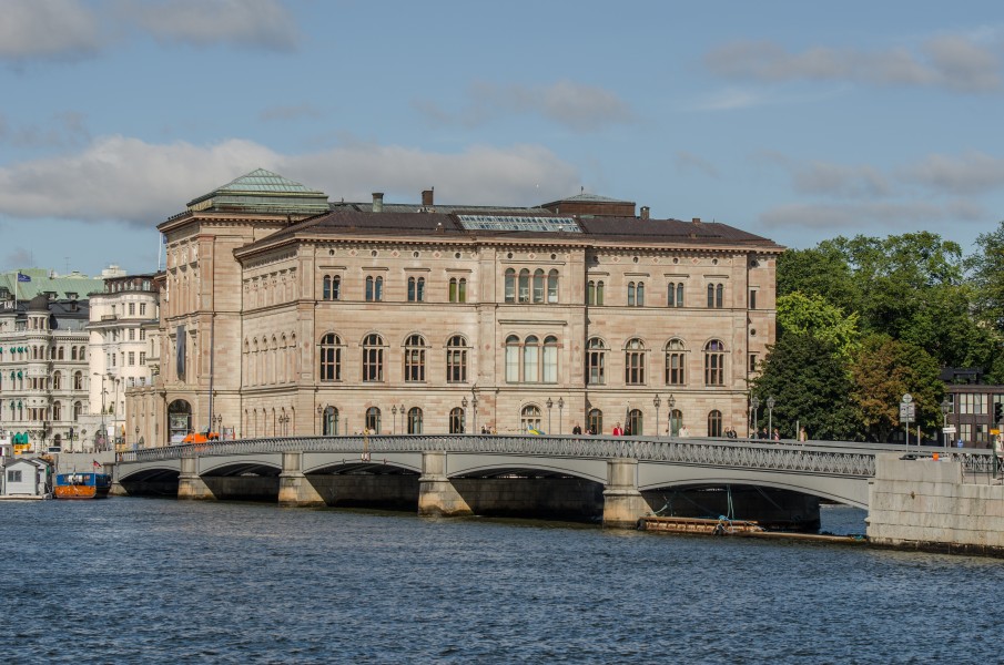 Nationalmuseum and Skeppsholmsbron September 2012