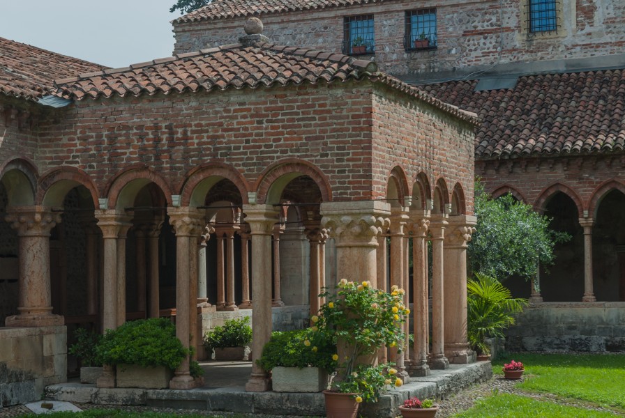 Nel chiostro di San Zeno