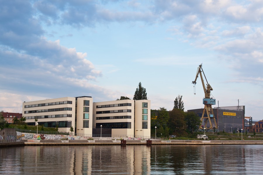 Neptunwerft - Max-Planck-Institut für Demografie Rostock 2011-06-13