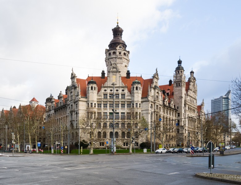 Neues Rathaus Leipzig Süd-West-Fassade 2013