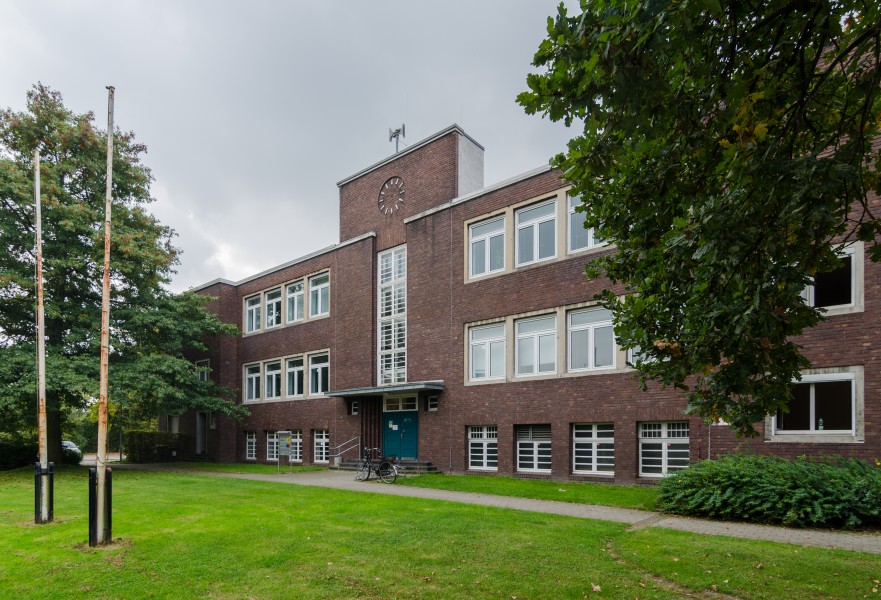 Neukirchen-Vluyn, Diesterwegschule, 2014-09 CN-02