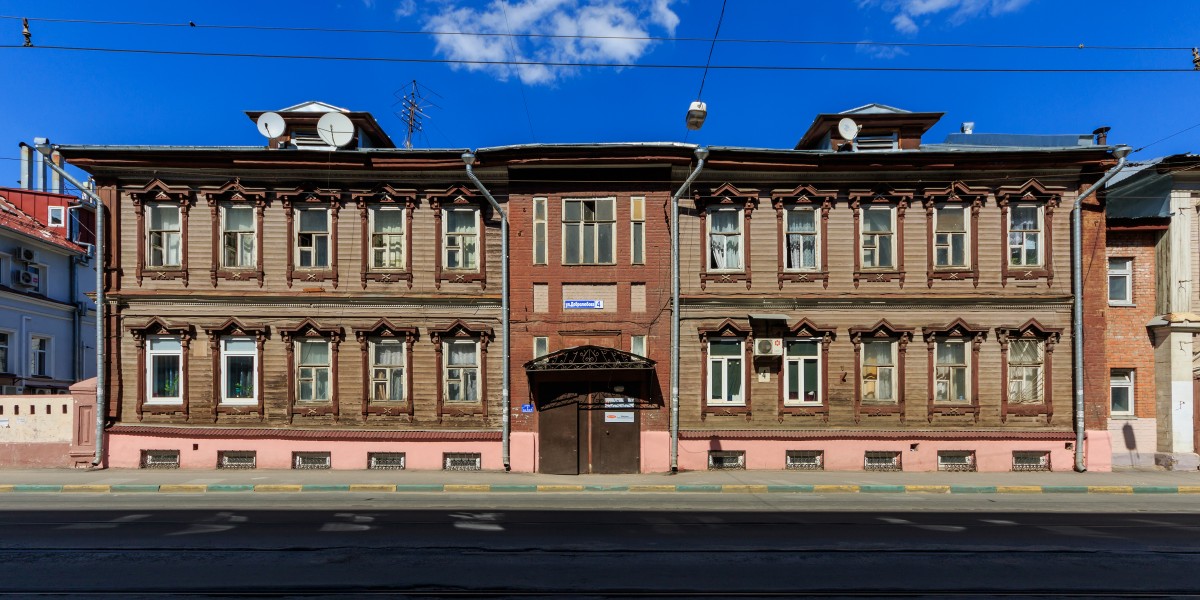 NN Dobrolyubova 4 house 08-2016