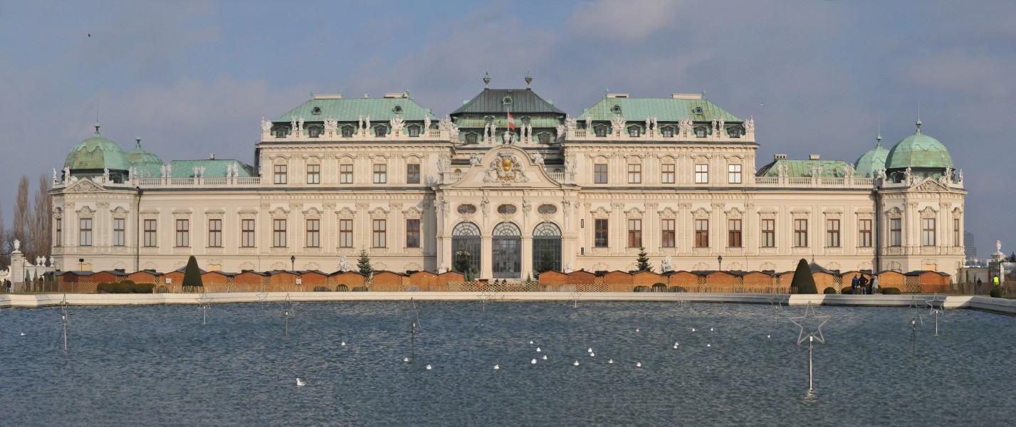 Oberes Belvedere mit Weihnachtsmarkt, Panorama