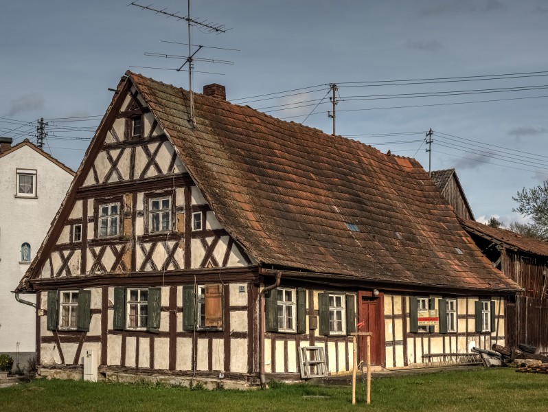 Oberleiterbach P4123860 OberfrankenAnd2moreN