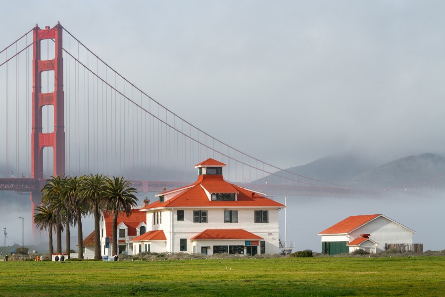 Old Crissy Field Coast Guard Station in the fog (December 2015)