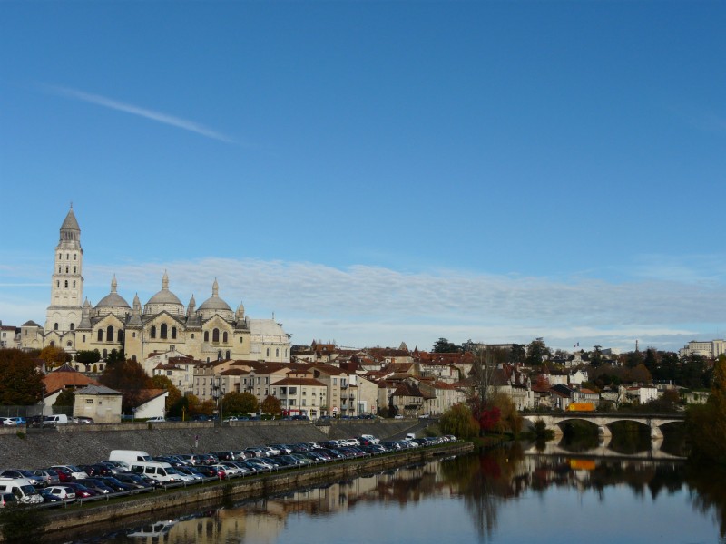 Périgueux Isle et pont Barris depuis pont Saint-Georges