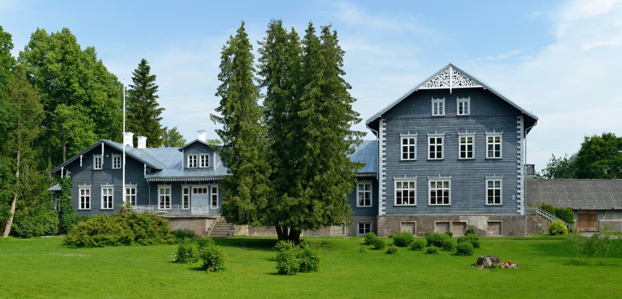 Pärsti mõisa peahoone 2012