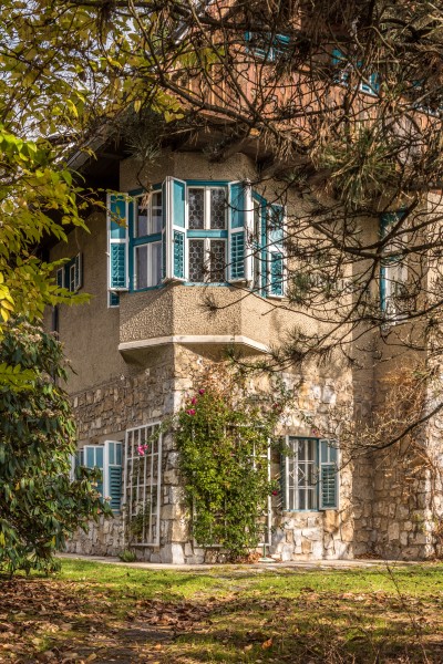 Pörtschach Hauptstraße 110 Villa Almrausch SW-Erkerfenster 12112017 1922