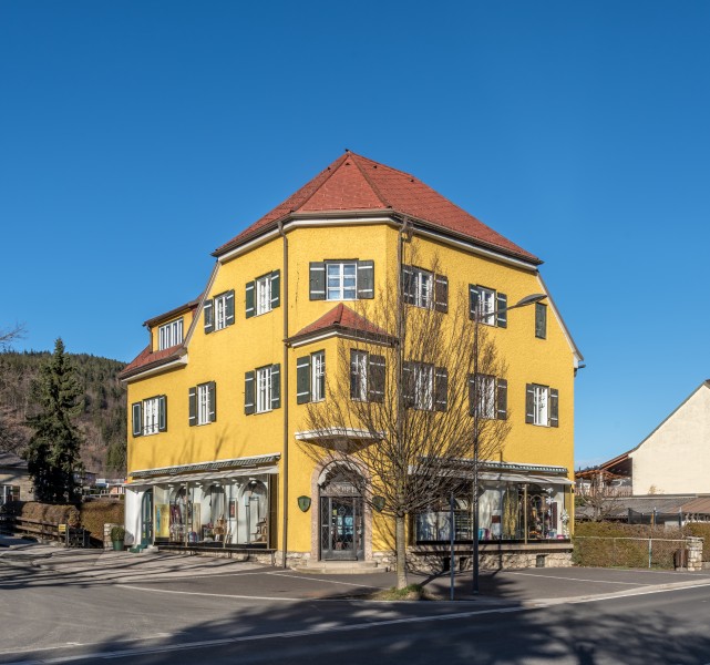 Pörtschach Hauptstrasse 158 Wohn- und Geschäftshaus Morokutti 16032018 2683