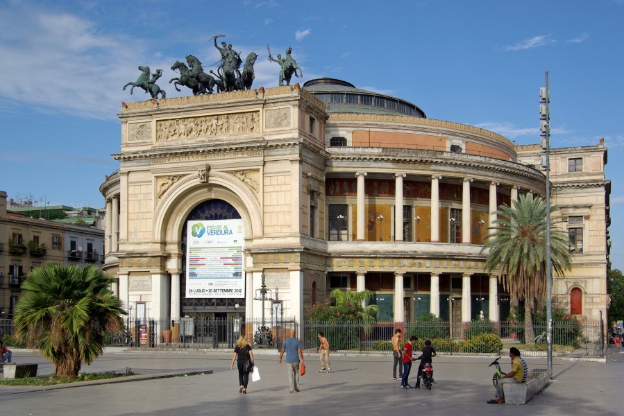 Palermo BW 2012-10-09 16-44-27