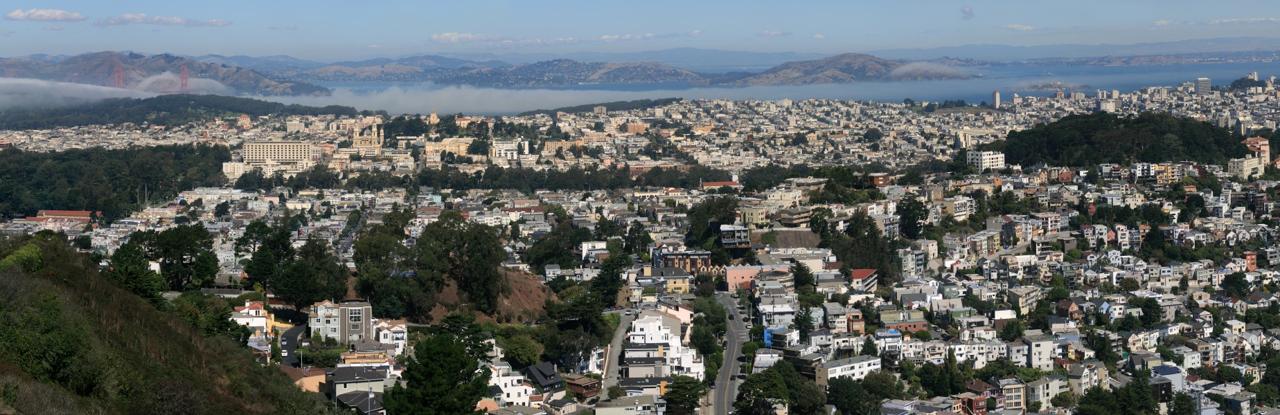 Pano of Golden Gate Bridge and San Francisco from Twin Peaks 1 1