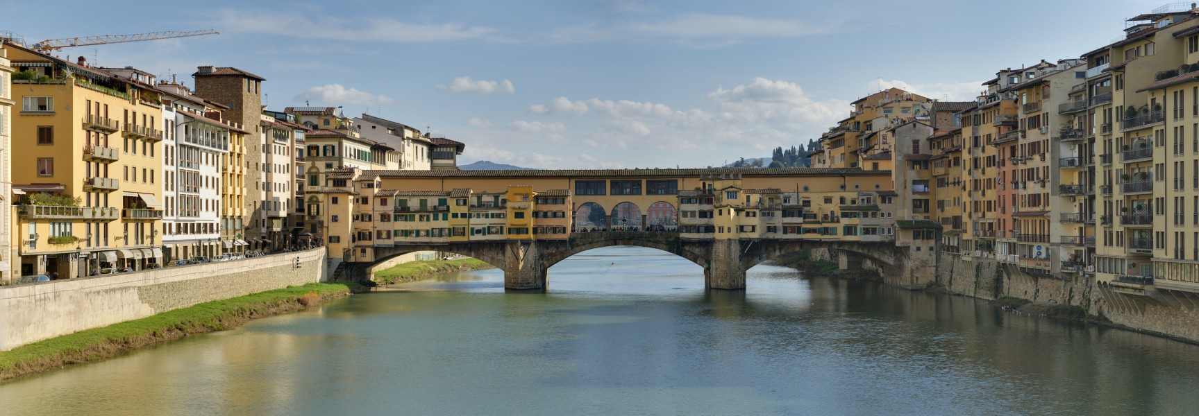 Panorama of the Ponte Vecchio in Florence, Italy