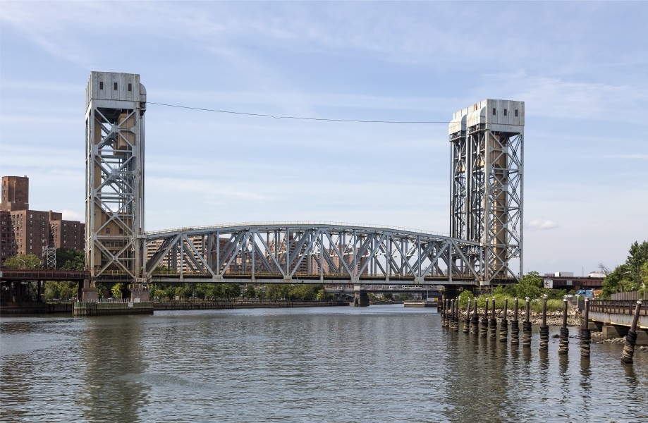 Park Avenue Bridge NY1