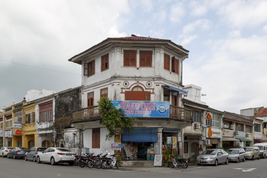 Penang Malaysia Mini-market-corner-Lebuh-Gereja-and-Lebuh-King-01
