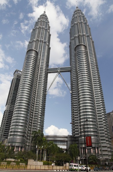 Petronas Twin Towers 2010 April