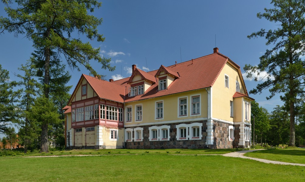 Pikajärve mõisa peahoone3