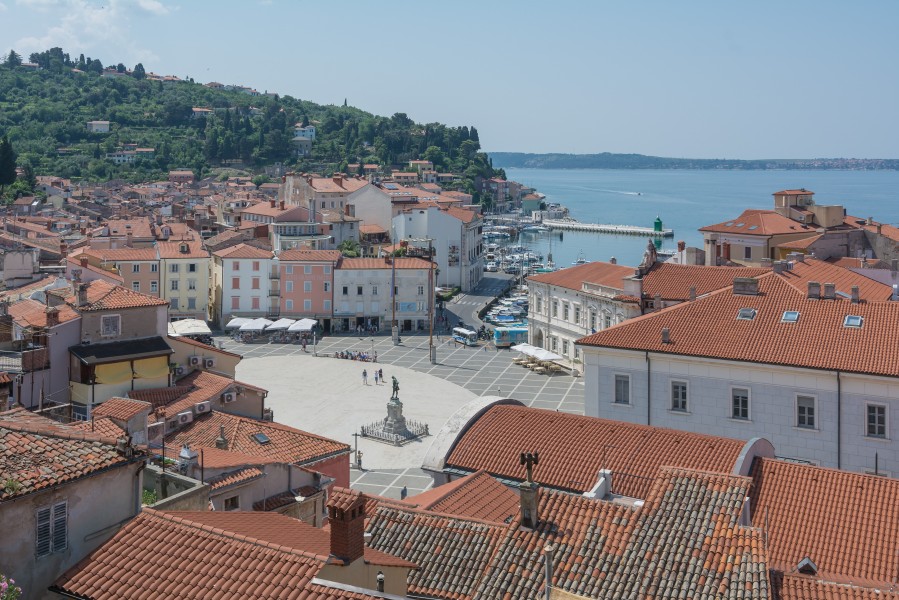 Piran Tartini square from cathedral