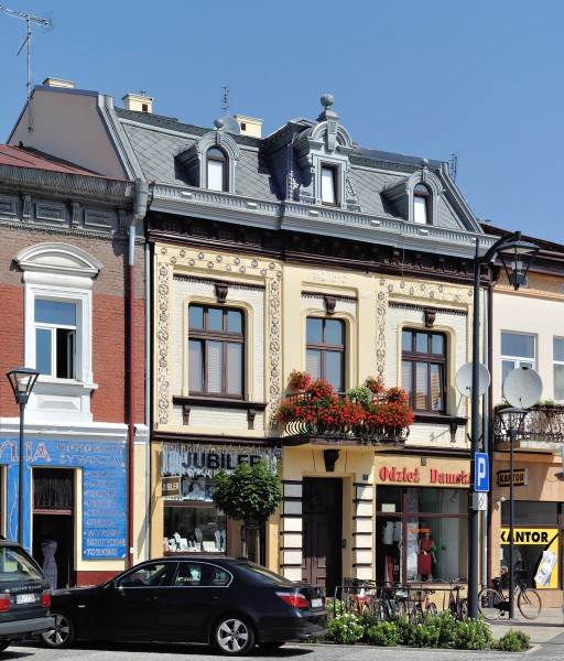 PL-Mielec, Rynek 22 2013-07-02--10-05-29-001