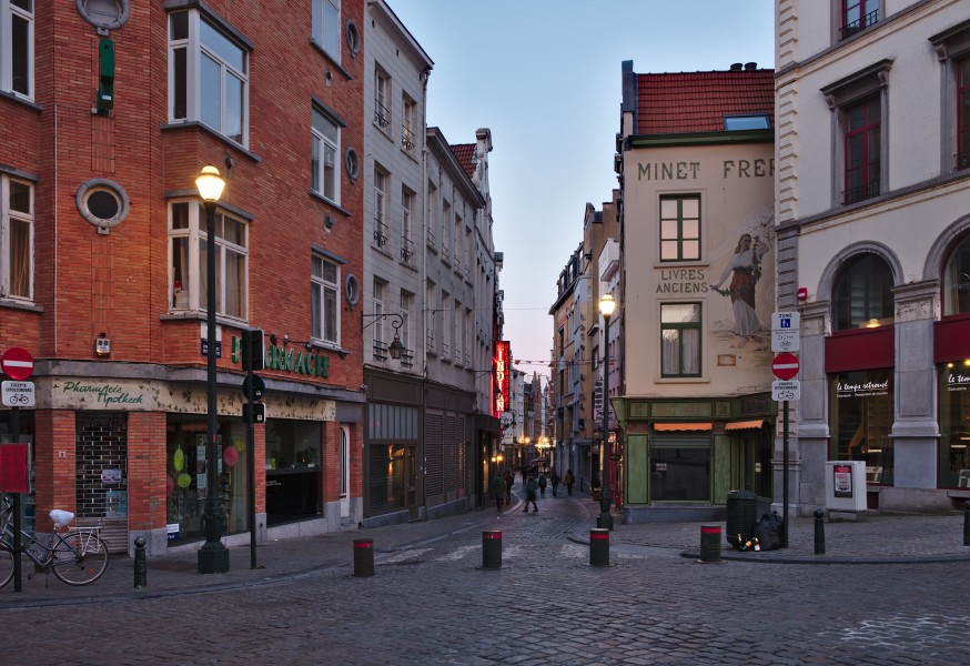 Place Saint-Jean looking towards Rue de la Violette during the sunset civil twilight in Brussels, Belgium (DSCF4297)