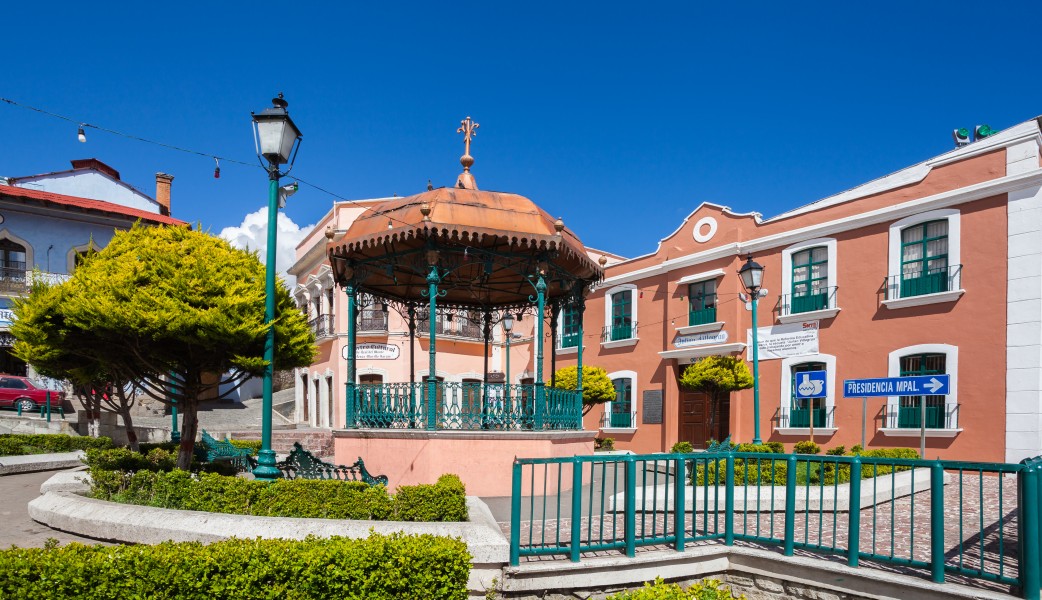 Plaza Principal, Real del Monte, Hidalgo, México, 2013-10-10, DD 06