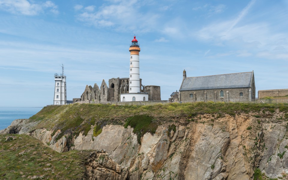Pointe Saint-Mathieu, Southeast view 20170614 2