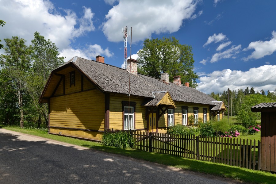 Puka raudteejaama tööliste elamu