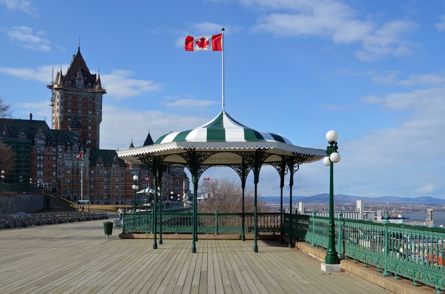 Quebec - Terrasse Dufferin 03