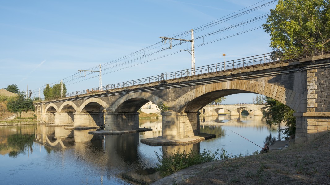 Railway bridge, Béziers cf01