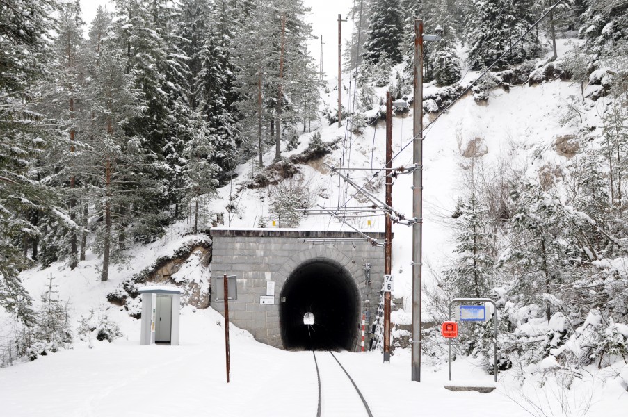 Raingrabentunnel Südportal