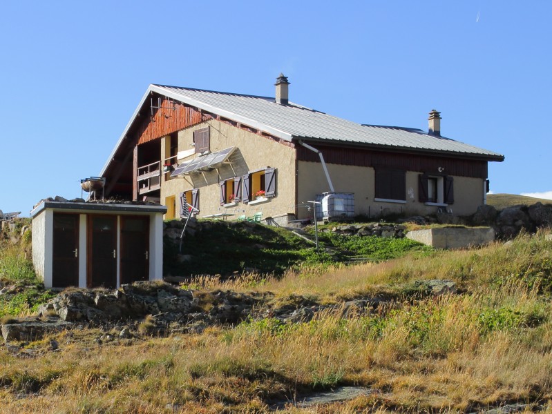 Refuge des Mouterres, Plateau d'emparis, (2250 m.) 01