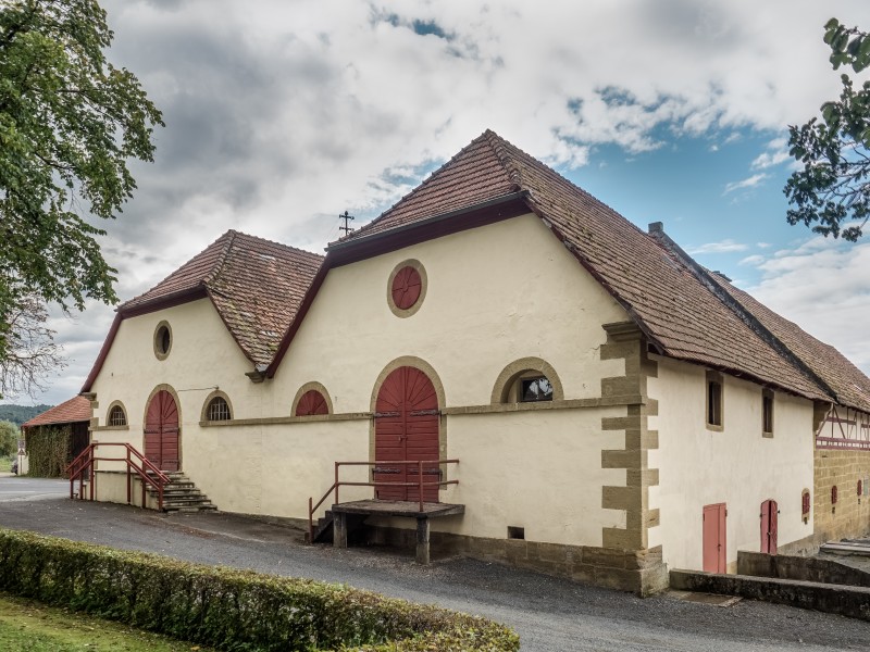 Rentweinsdorf-Witschaftshof-090101hdr
