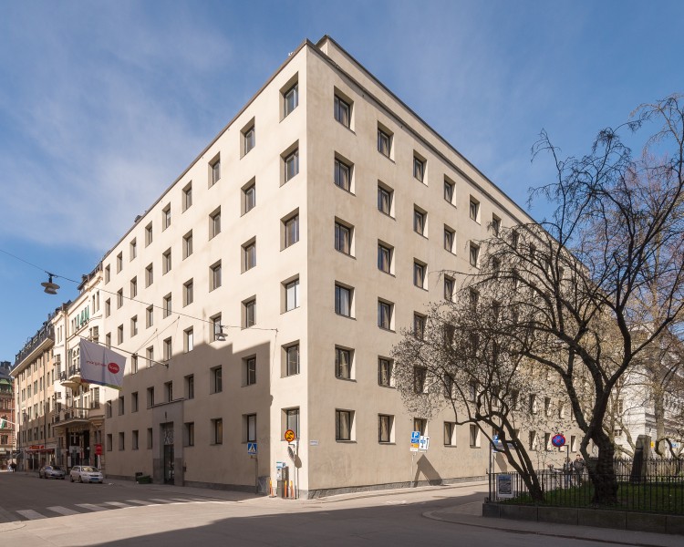 Riksförsäkringsanstalten April 2017 02