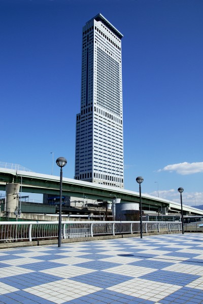 Rinku Gate Tower Building02s3200