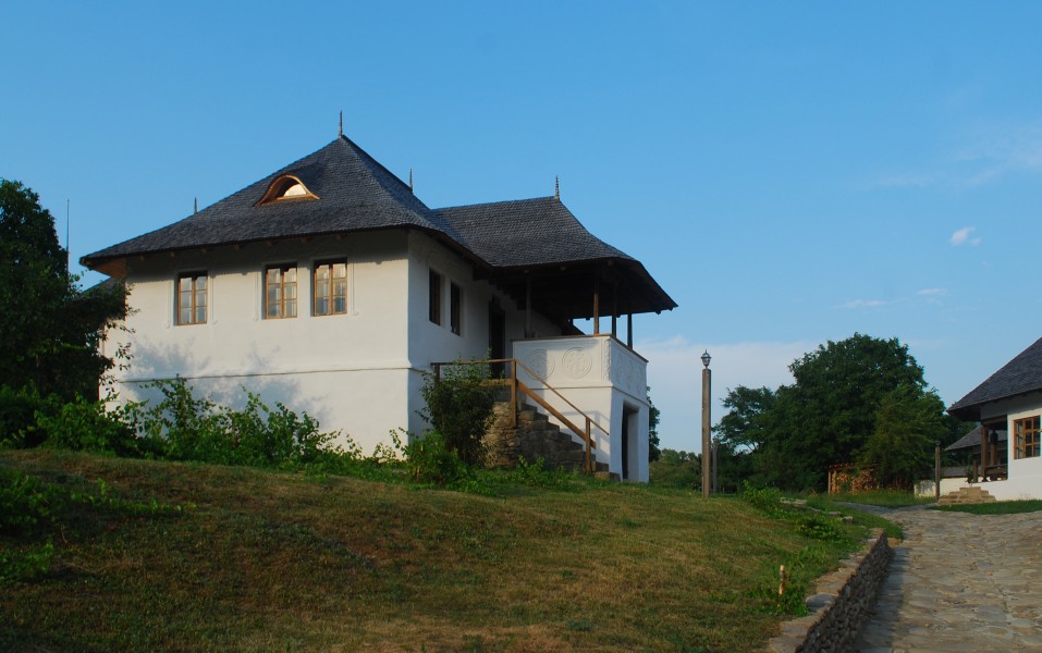 RO BZ Chiojdu blazons house 2