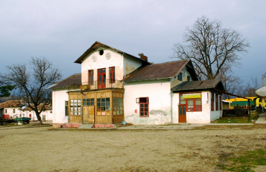 RO BZ Fundeni Marghiloman mansion