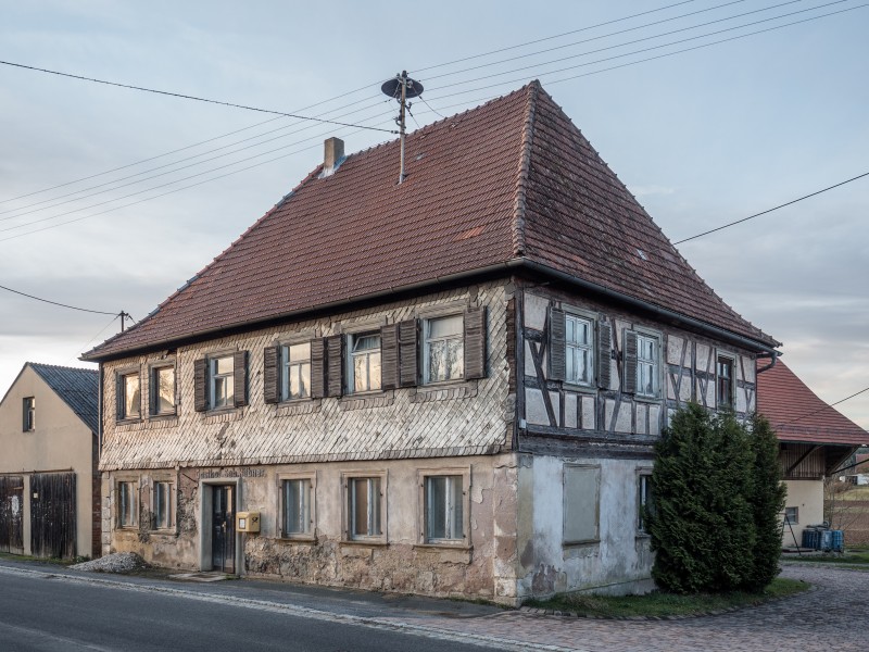 Roßdof-am-Berg-Gasthaus-200045-PS