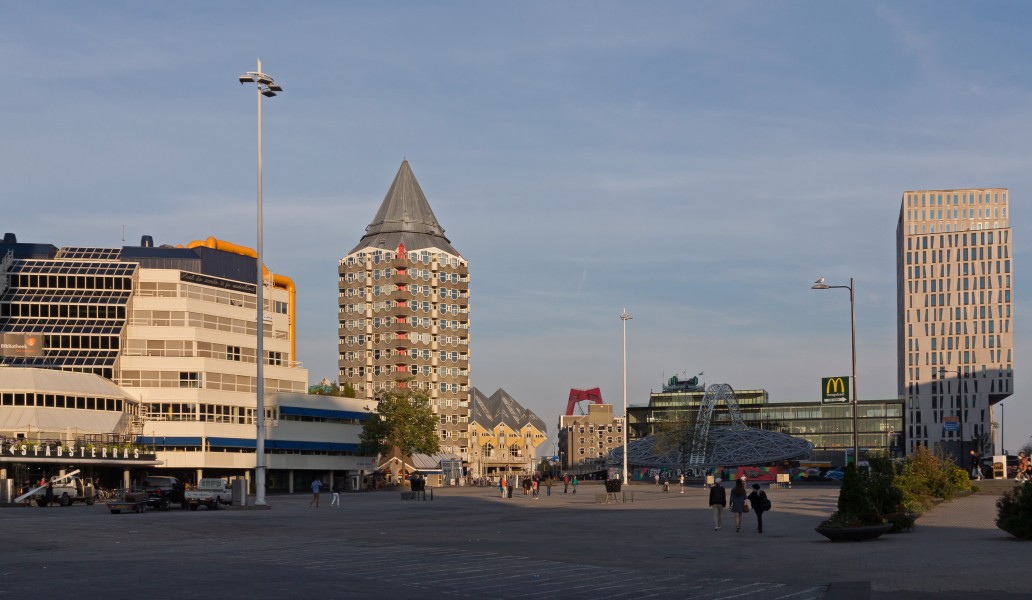 Rotterdam, straatzicht1 vanaf de Binnenrotte foto11 2015-08-01 20.07