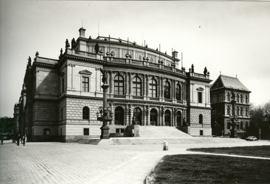RUDOLFINUM old