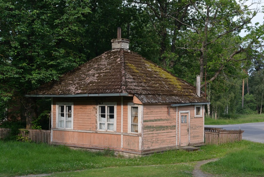 Saku jaama elamu