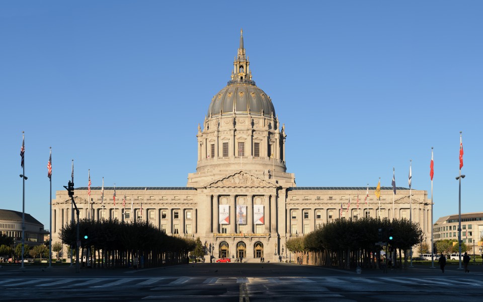 San Francisco City Hall September 2013 panorama 3