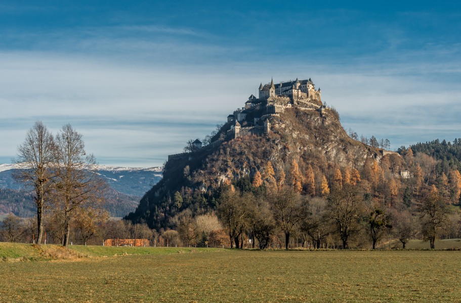 Sankt Georgen am Längsee Burg Hochosterwitz W-Ansicht 02122015 2387