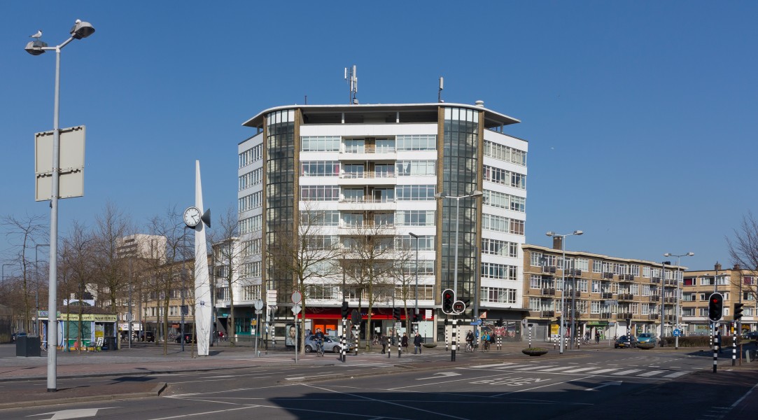 Schiedam, straatzicht Rotterdamsedijk-Broersvest foto4 2016-03-13 14.19