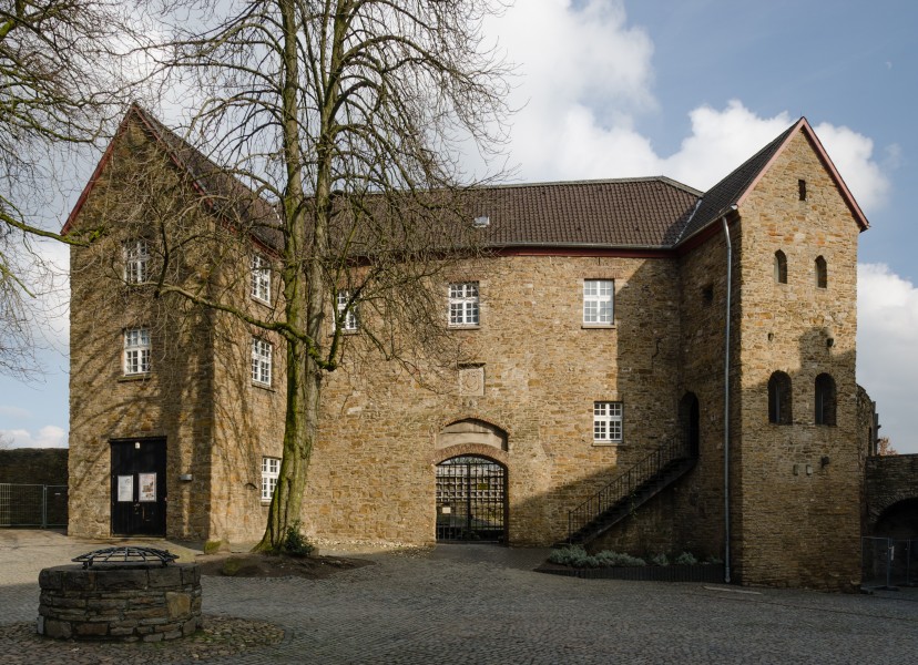 Schloss-Broich-2013-02