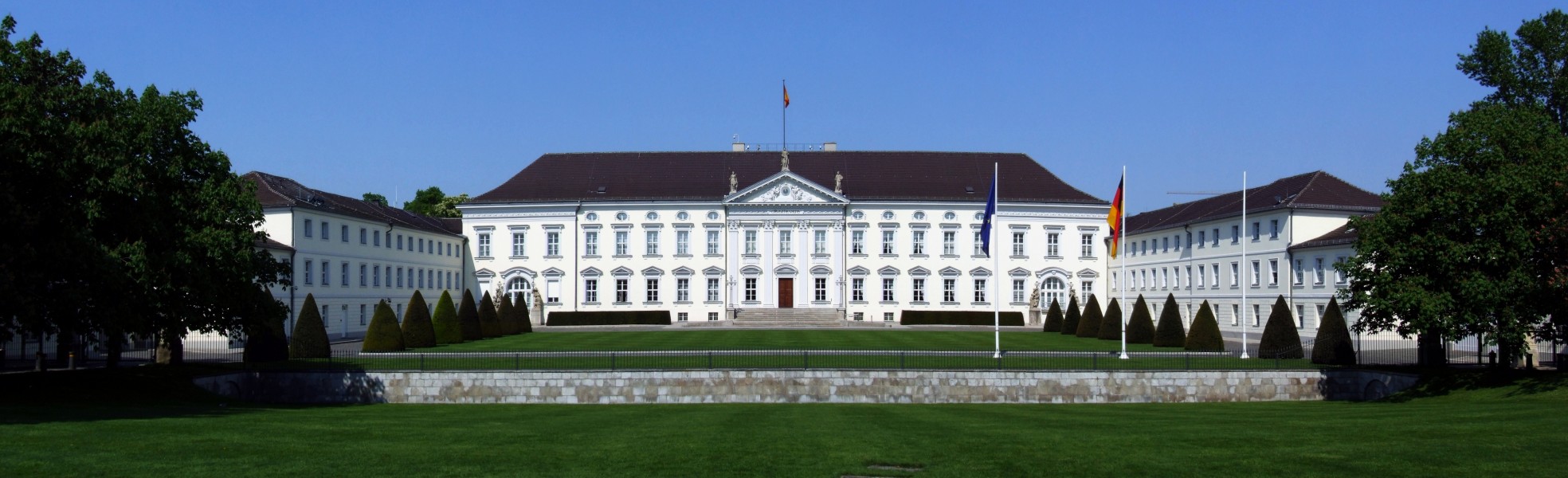 Schloss Bellevue (panorama)
