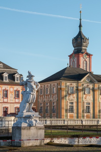 Schloss Bruchsal-Kavalierbau-Kirchturm