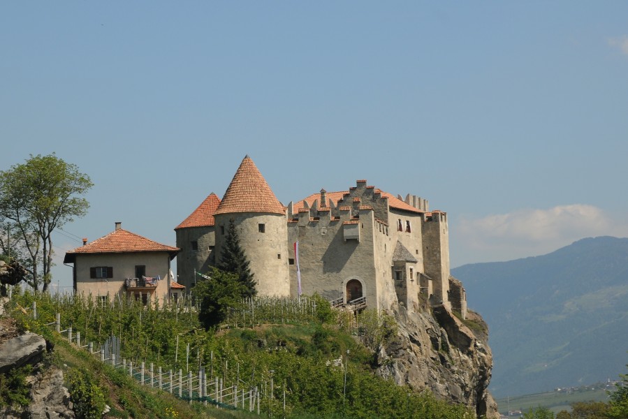 Schloss Kastelbell, Tschars