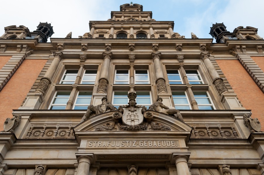 Sievekingplatz 3 (Hamburg-Neustadt).Strafjustizgebäude.Fassade.12622.ajb